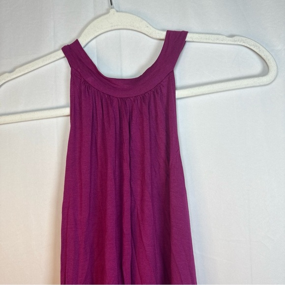 LOFT Magenta Sleeveless Blouse Size Medium NWT - Picture 2 of 6